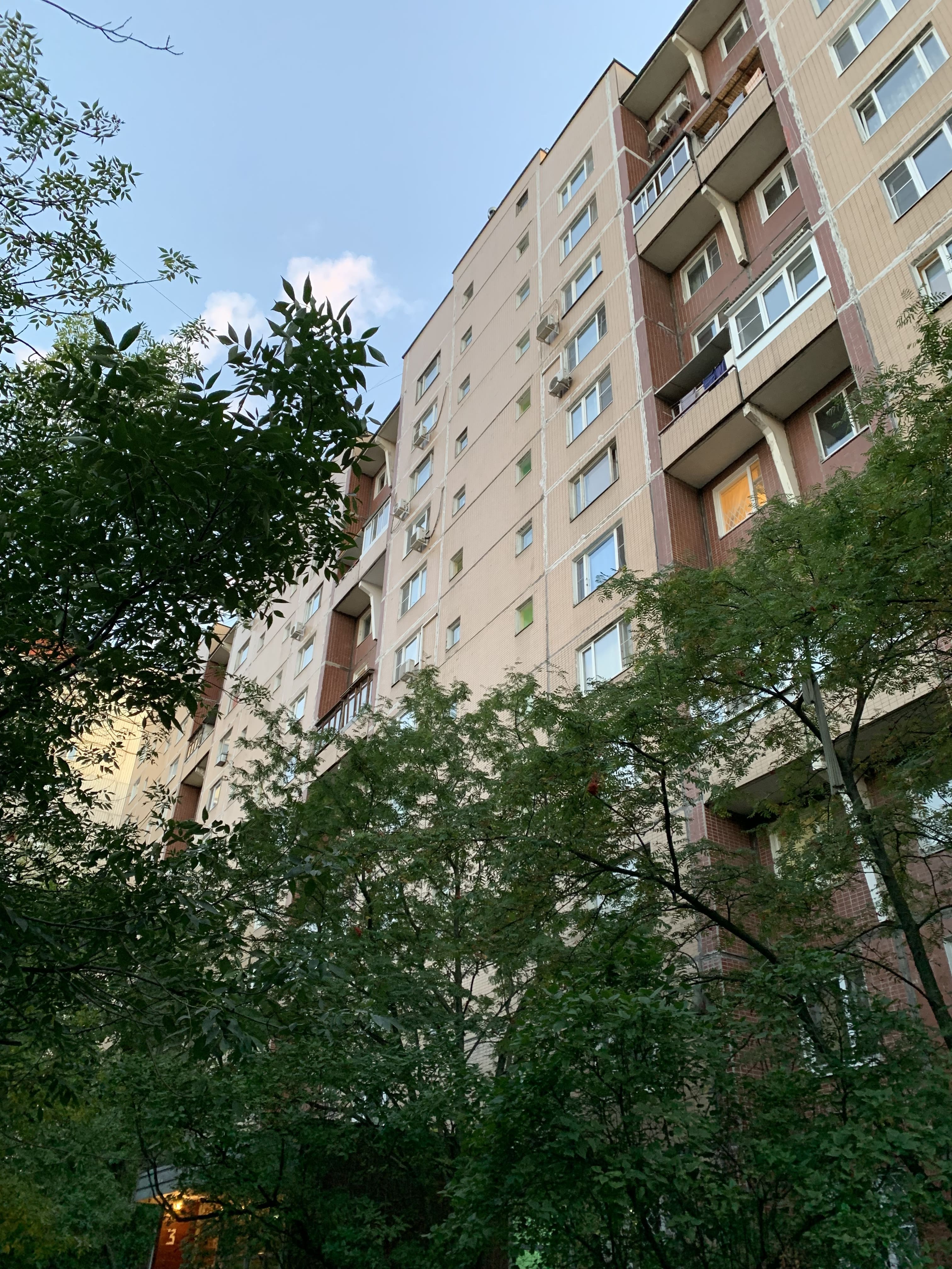 Москва, Волжский бульвар, дом 113 А, к. 3